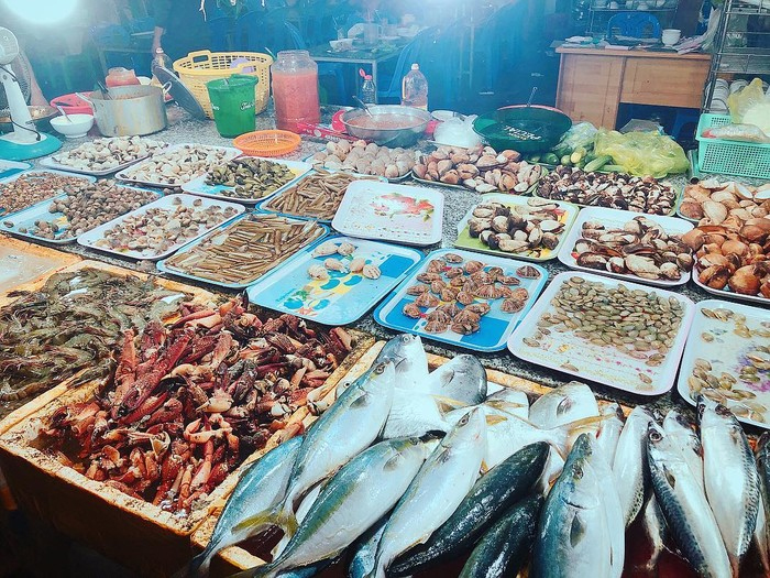 From coastal beauty to bustling markets, Nha Trang has it all