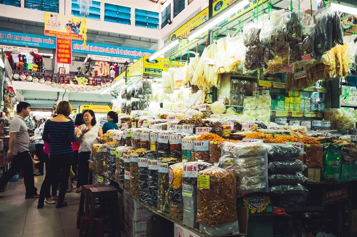 Come explore the culinary treasures of Da Nang at Han Market