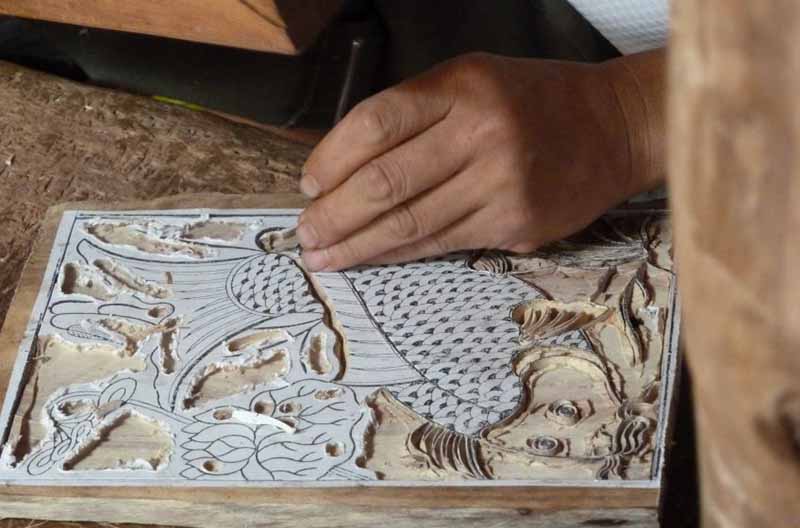 Traditional art is making a comeback at Dong Ho Painting Village, where artisans are creating beautiful masterpieces inspired by years of culture and tradition