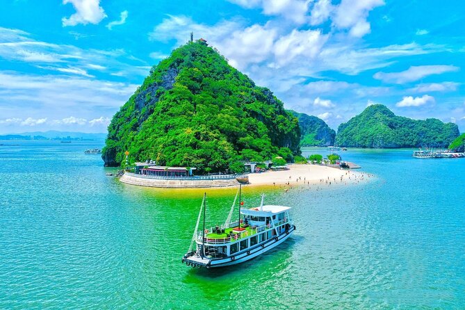 Take Your Adventure to the Next Level with Our Ha Long Boat Tour 