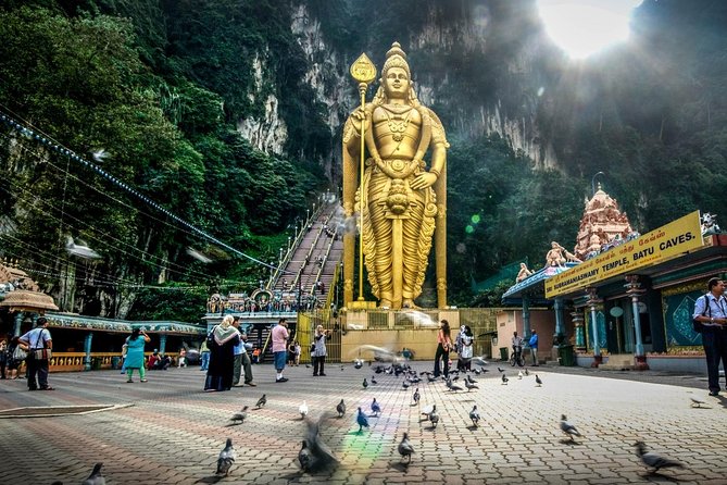 Let the beauty and culture of Malaysia take you to new heights