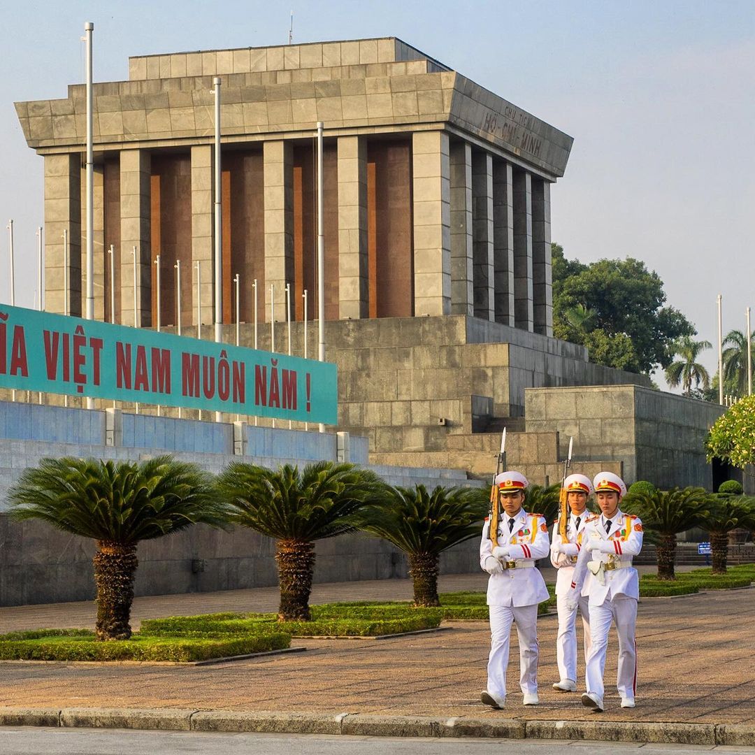 A living tribute to a legendary leader - Ho Chi Minh Mausoleum