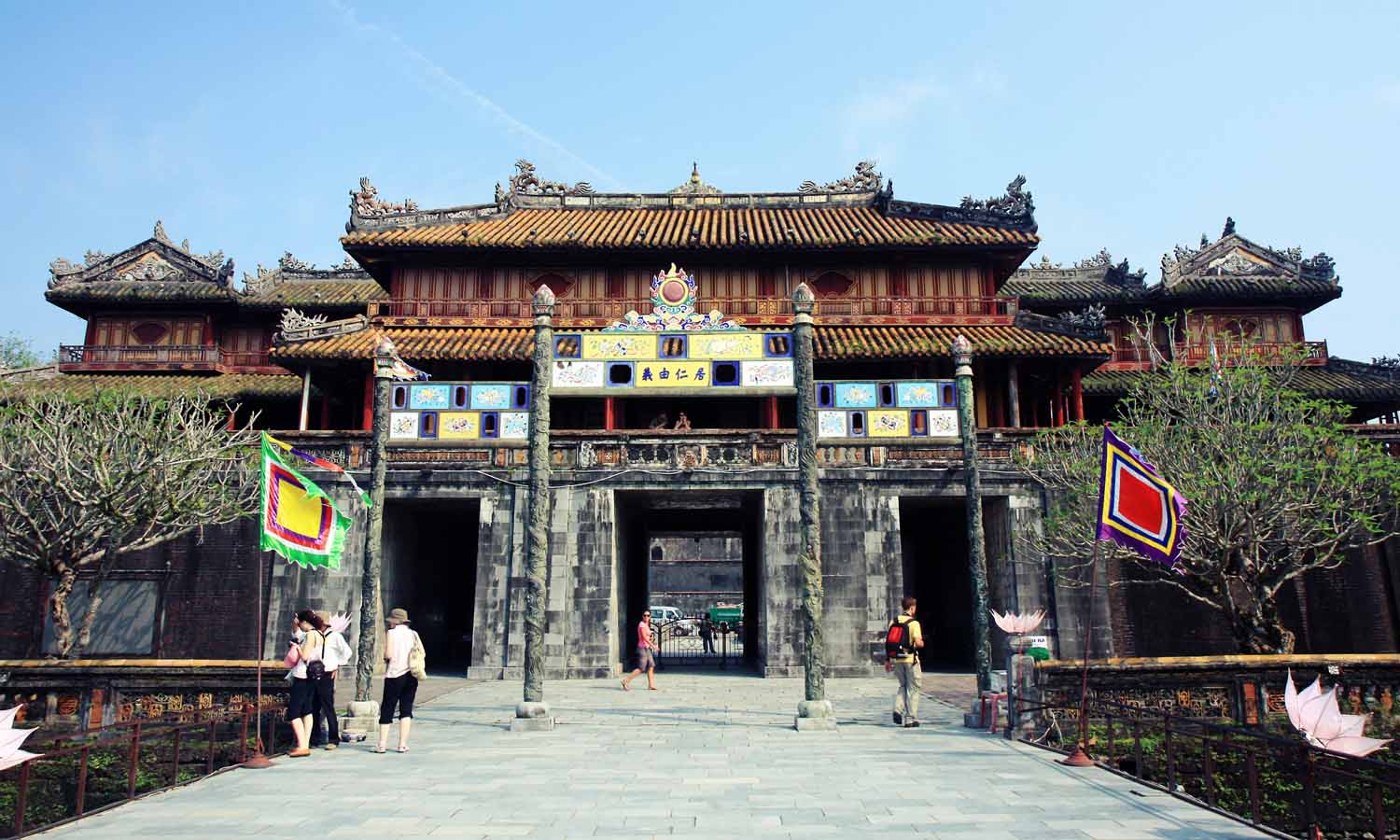 Looking for a unique adventure, Take a trip back in time and explore the ancient capital of Hue