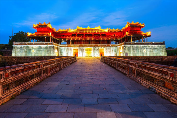 Take a royal journey and explore the majestic imperial city of Hue