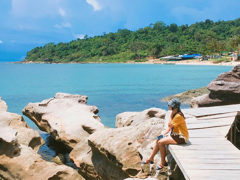 Take a break from your everyday life and explore the beauty of nature at Ganh Dau fishing village in Phu Quoc Island