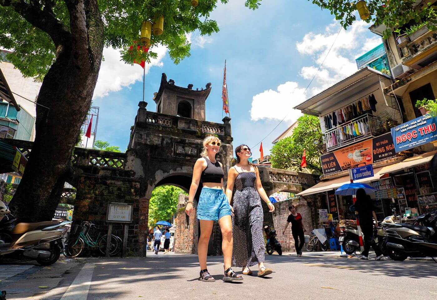 Old Quarte Hanoi - hanoi city tour