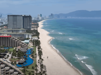 Danang beach relaxation