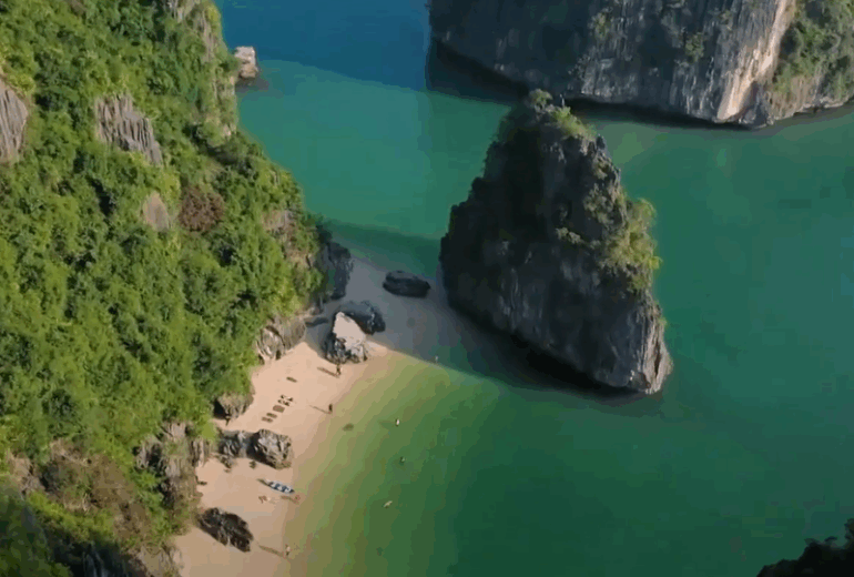 Hanoi – Lan Ha Bay – Overnight boat trip