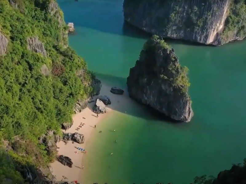 Lan Ha Bay Vietnam