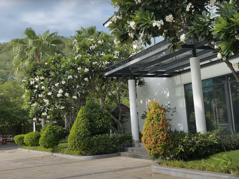 Discover the Ultimate Water Adventure at Ana Marina Flow House Nha Trang