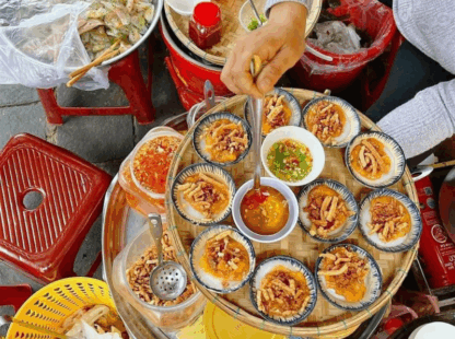 Vietnam Travel Guides: Discover the Best Hoi An Street Food