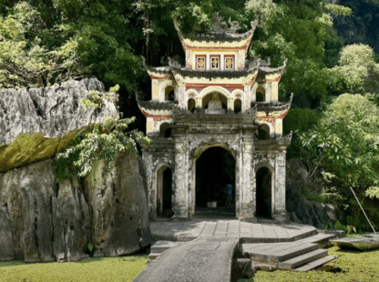 Explore Ninh Binh in 2 Days: Ultimate Tour Experience