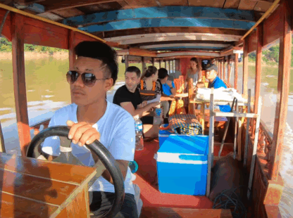 Boat trip to Pakou Caves & Street Food Tour