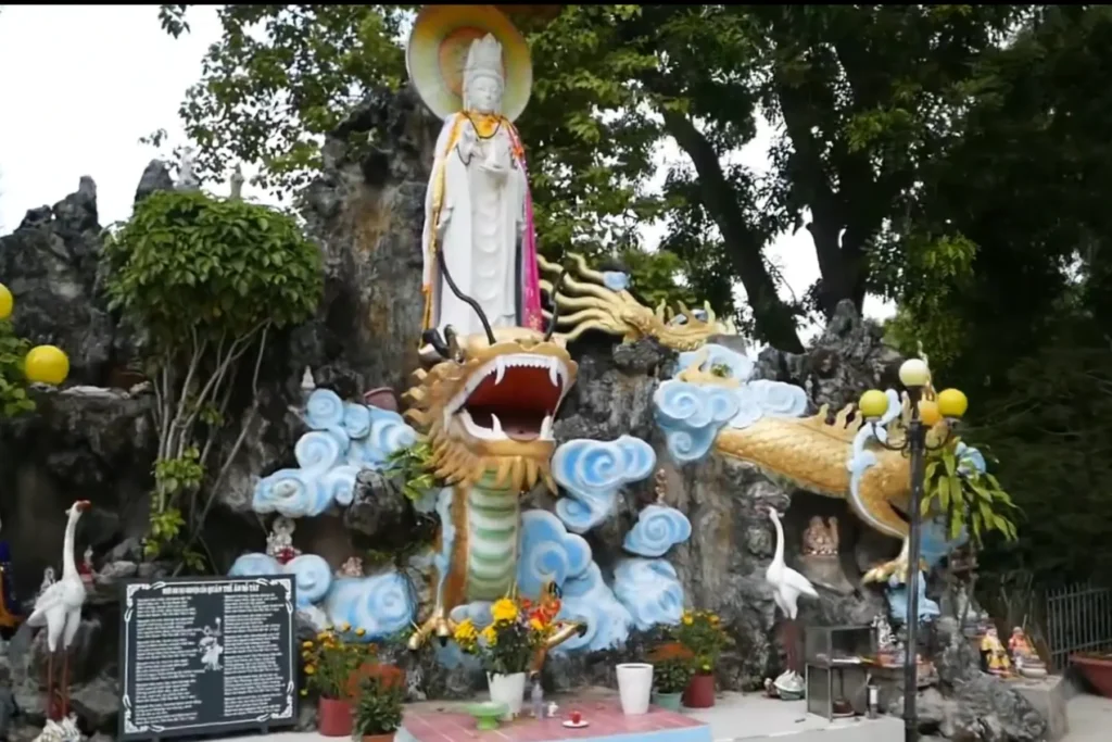 Exploring the Giac Lam Pagoda: A Spiritual Oasis in the Heart of the City