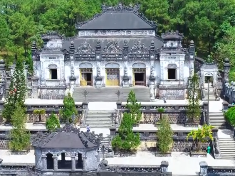 Exploring the Beauty of Khai Dinh Tomb – A True Wonder of Hue