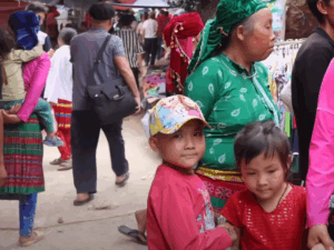 Khau Vai Love Market