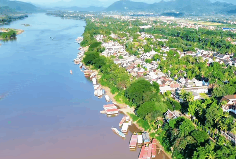 Unforgettable Laos Tour Experience Tour 10 Days / 9Nights