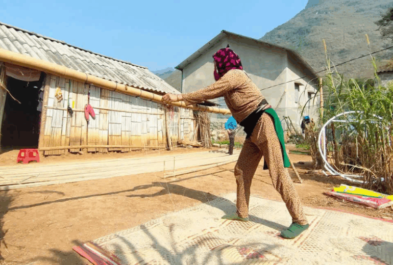 Ha Giang: Vuong Palace – Sung La – Lung Tam Villages – Overnight in Quan Ba Town