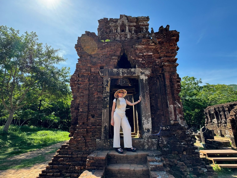 Danang travel guides: Hotels, Attractions, Transport and Weather