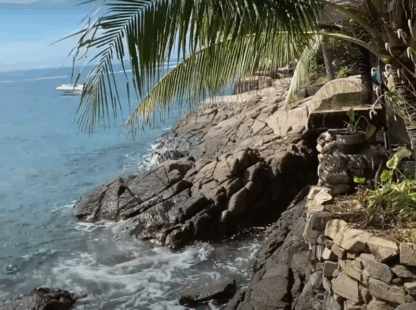 Nha Trang, free on beach