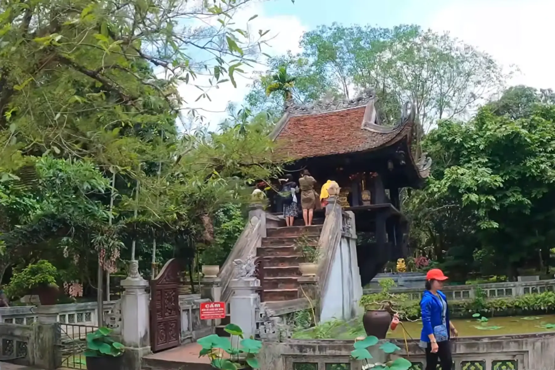 One Pillar Pagoda