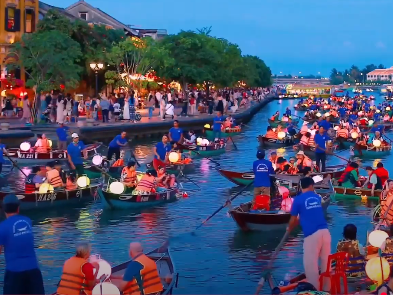 Explore Hoi An Seamlessly: Exclusive Private Tour with Local Guides