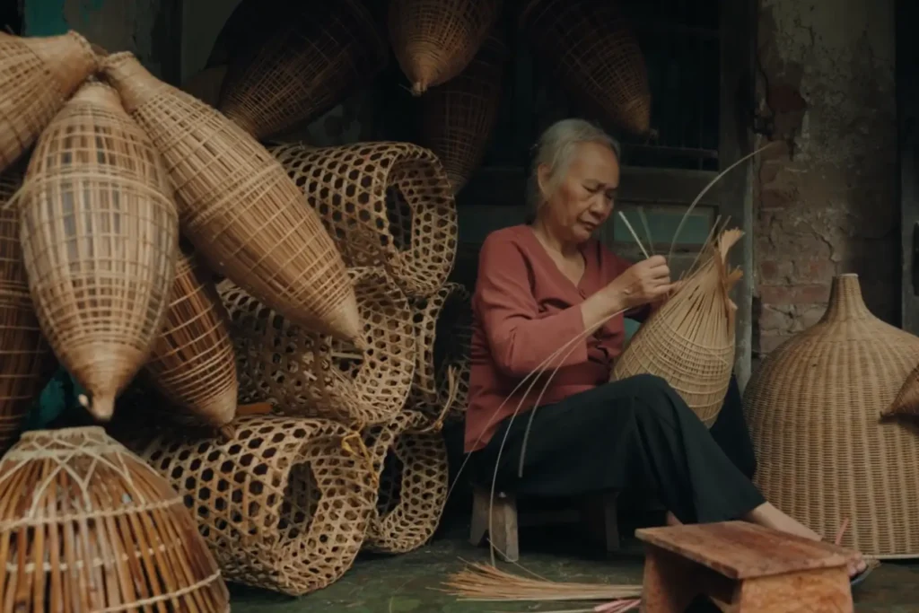 Experience the Fascinating Thu Sy Fish Trap Craft Village