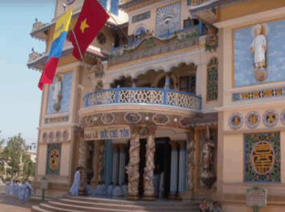 Vietnam Caodaism – An Overview of One of the World’s Most Unusual Religions