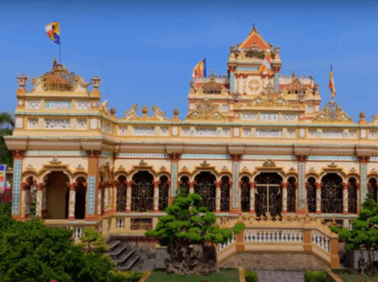 Mekong Delta Discovery: My Tho – Flight to Siem Reap