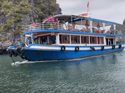 Cruising from Cat Ba to Ha Long: Exploring the Scenic Beauty of Halong Bay.