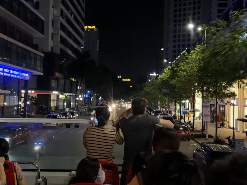 Halong Bay City Tour: Exploring the Stunning Beauty of Halong Bay from Halong City.