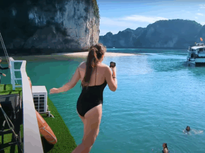 Halong Bay Holidays: Explore Vietnam’s Stunning Beauty with Exclusive Packages