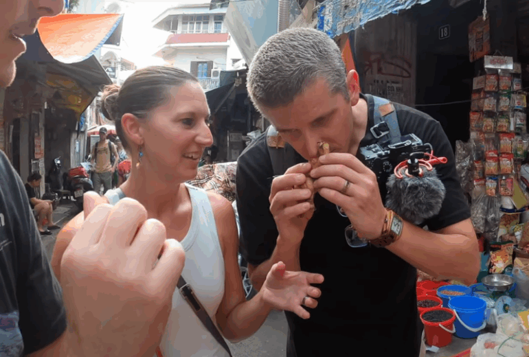 Hanoi Cooking Class and Hanoi City Tour