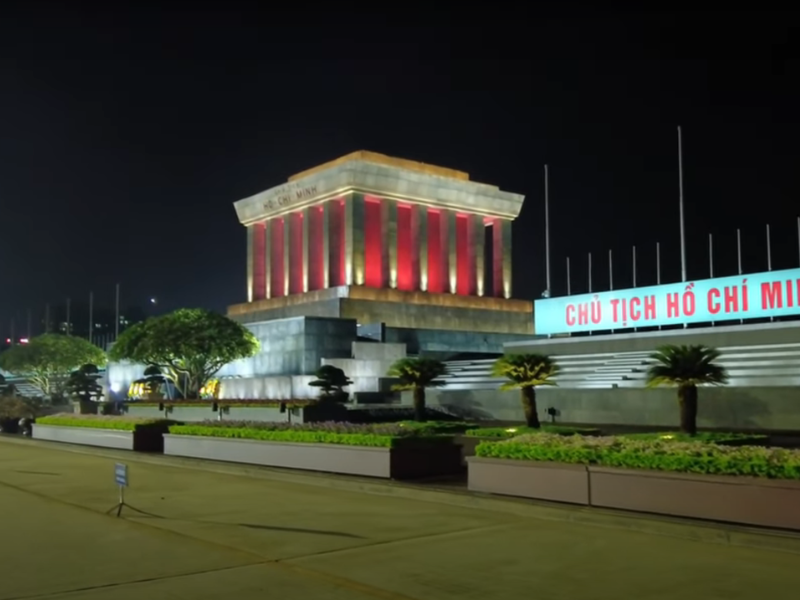 Ho Chi Minh Mausoleum: Iconic Tribute to Vietnam’s Revolutionary President