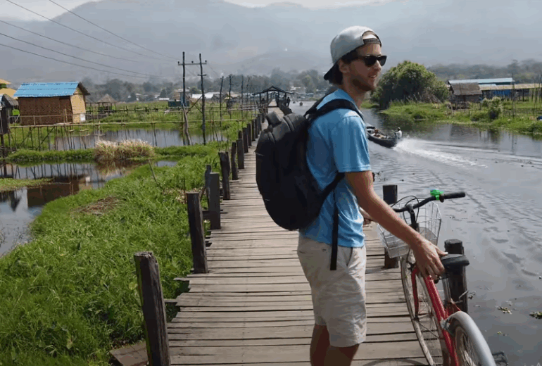 Inle Lake – Heho – Fly to Ngapali Beach
