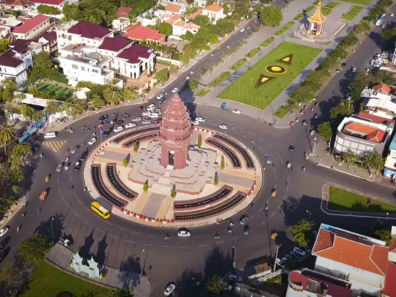 Ultimate Southeast Asia Travel Companion: Vietnam & Cambodia Guide