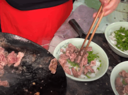 Delicious Vietnamese Cuisine at Pho Hanoi