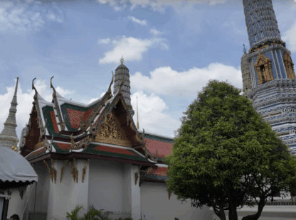 Visit the highlight attractions in Bangkok