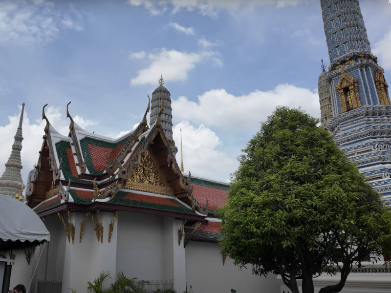 Vietnam vs Thailand for Holiday: Ultimate 2026 Comparison Guide