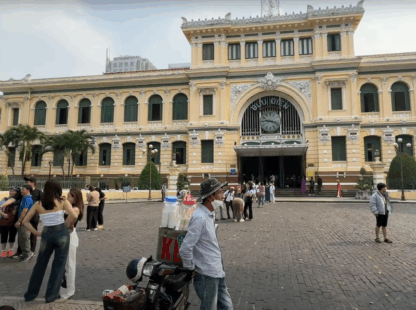 HCMC Tour – Fly to Dalat