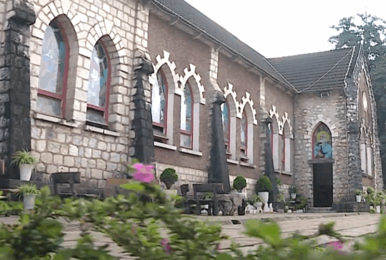 Hanoi – Drive to Sapa