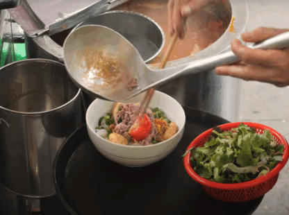 Experience the Rich and Flavorful Cuisine of Vietnam