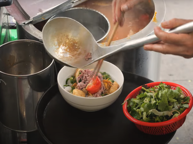 Experience the Rich and Flavorful Cuisine of Vietnam