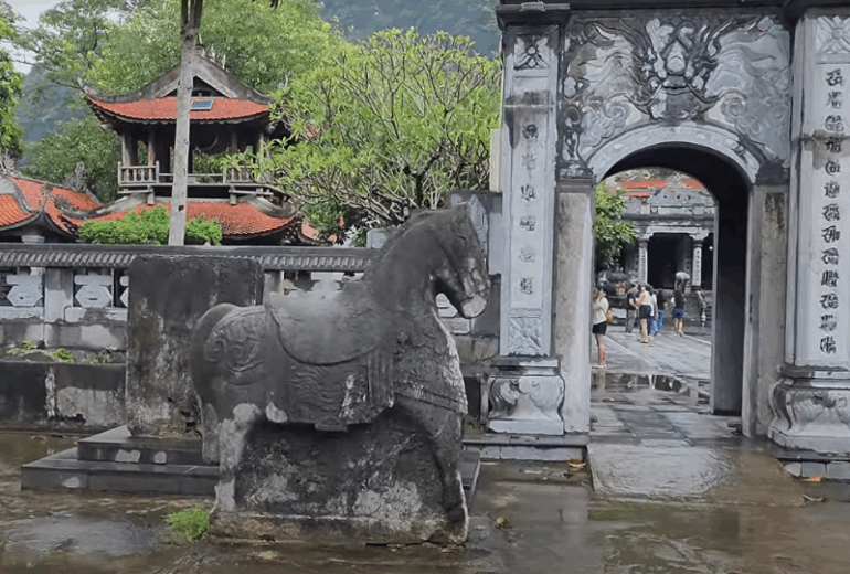 Mai Chau – Ninh Binh