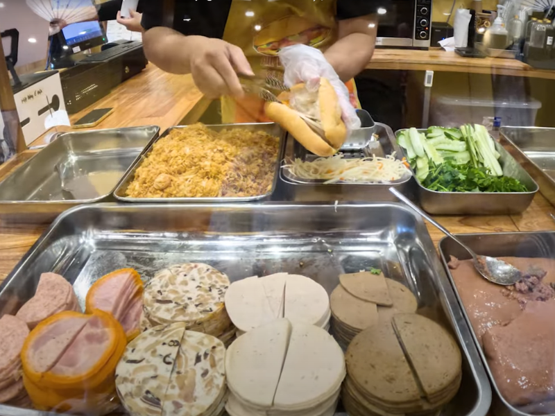 Hanoi’s Finest: Unveiling the Top-Rated Culinary Gems in Vietnam’s Vibrant Capital