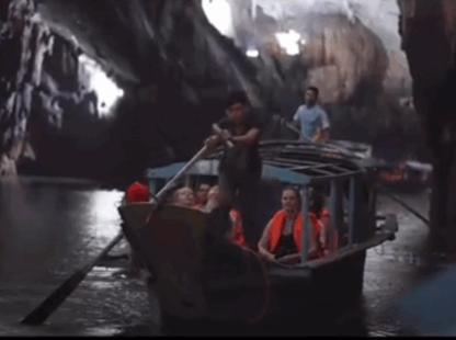Hue – Quang Binh – Visit Phong Nha & Paradise Cave